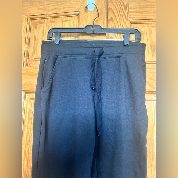 Victoria’s Secret - Pink - Sweatpants/Joggers - Picture 4 of 5